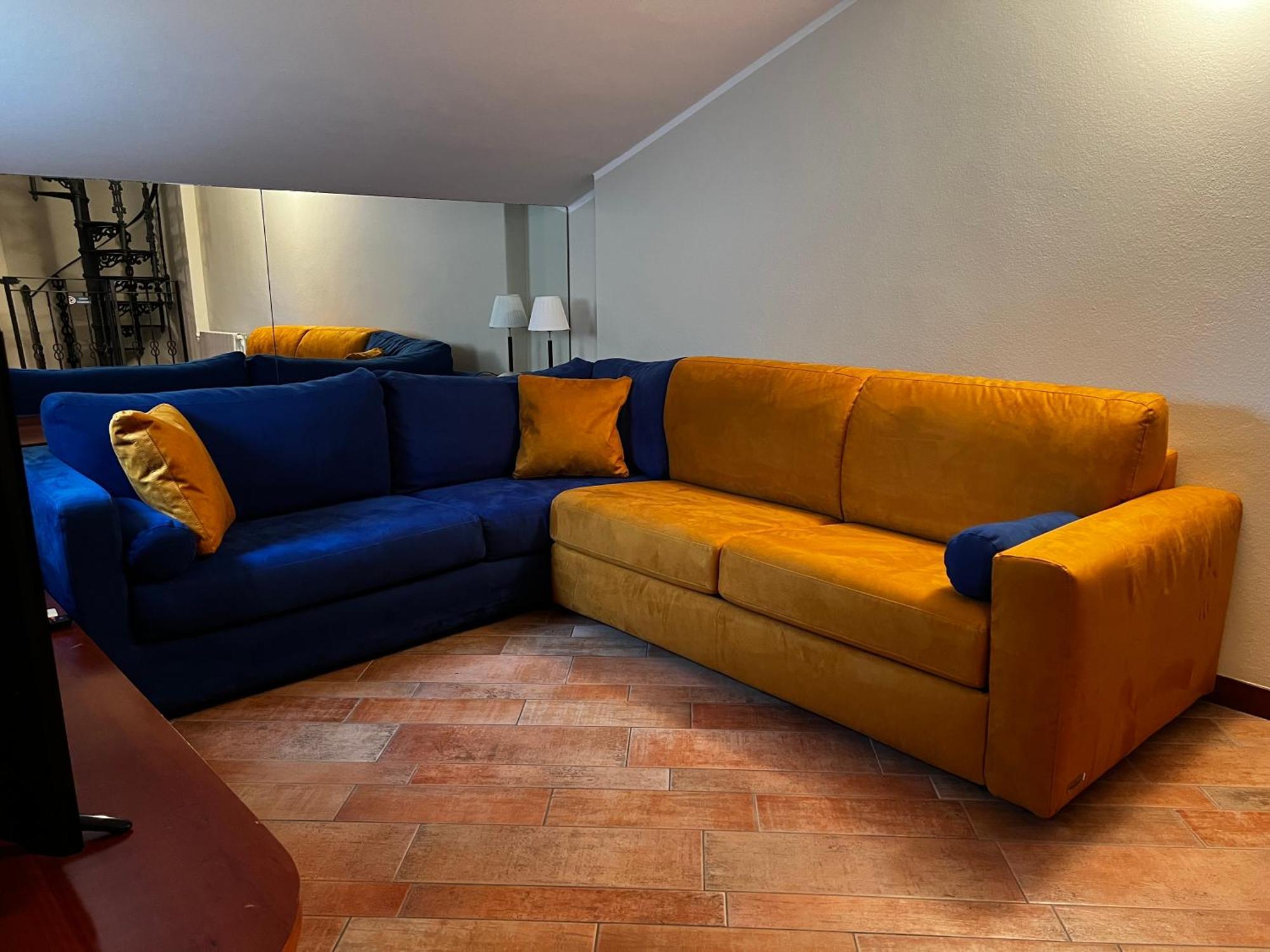 Ferienwohnung Attico In Piazza Matteotti Desenzano del Garda Exterior foto
